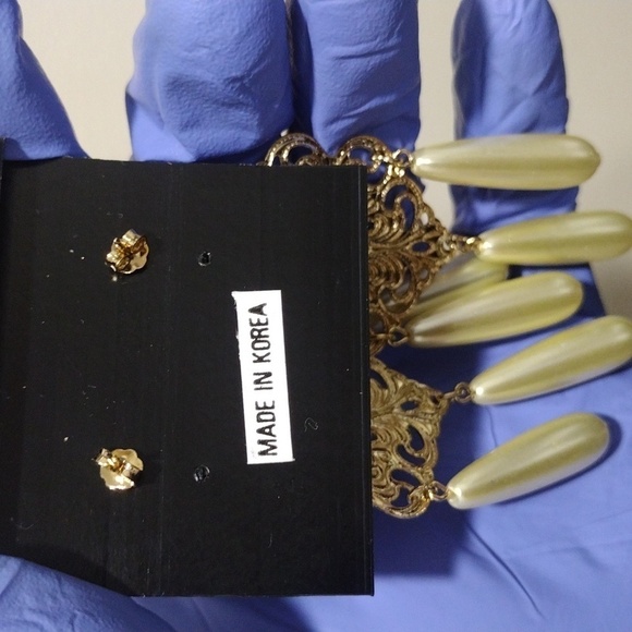 Women's Stylish Gold-tone Filigree Design Long Beads Drop Dangle Earrings, #4 - Picture 4 of 5